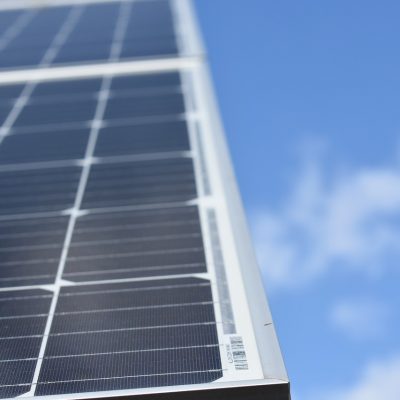 Energia wprost ze słońca – ile kosztuje instalacja fotowoltaiczna?